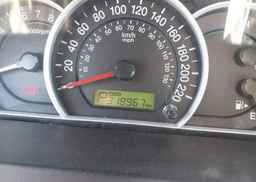 2009 KIA SORENTO LX