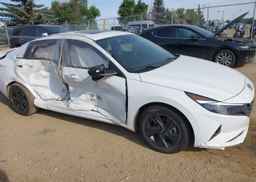 2022 HYUNDAI ELANTRA SEL