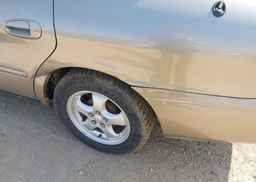 2004 FORD TAURUS SE
