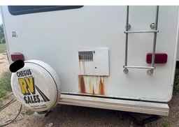 2005 KEYSTONE CAMPER