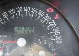 1999 VOLKSWAGEN NEW BEETLE GLS