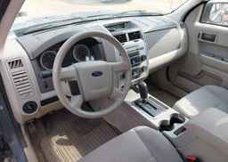 2011 FORD ESCAPE XLT