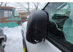 2013 NISSAN TITAN S