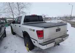 2013 NISSAN TITAN S