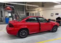 2005 PONTIAC GRAND AM SE