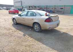 2001 PONTIAC GRAND AM SE1