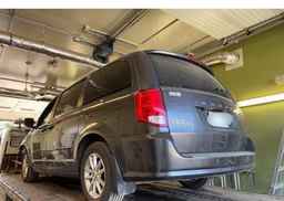 2016 DODGE GRAND CARAVAN SE