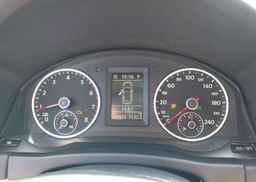 2011 VOLKSWAGEN TIGUAN S