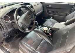 2010 FORD ESCAPE LIMITED