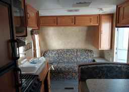 2008 KEYSTONE HIDEOUT 19FL