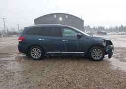2016 NISSAN PATHFINDER S
