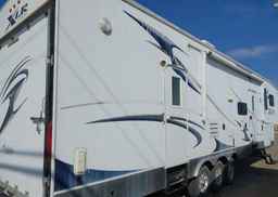 2009 FOREST RIVER INC. XLR