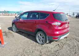 2017 FORD ESCAPE SE