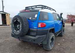 2007 TOYOTA FJ CRUISER