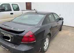 2008 PONTIAC GRAND PRIX