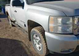 2011 CHEVROLET SILVERADO K1500 LT