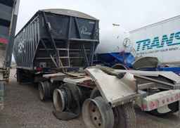 2015 LODE KING INDUSTRIES LEAD TRAILER