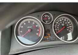 2009 SATURN ASTRA XE