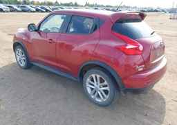 2011 NISSAN JUKE SV