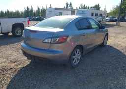 2011 MAZDA 3 I