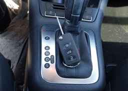 2011 VOLKSWAGEN TIGUAN S