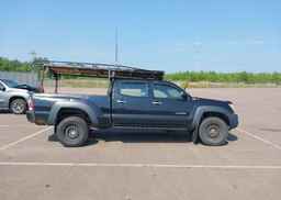2011 TOYOTA TACOMA V6