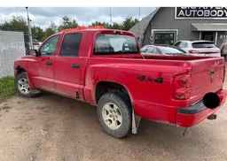 2006 DODGE DAKOTA QUAD