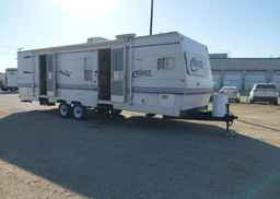 2002 KEYSTONE HORNET 28