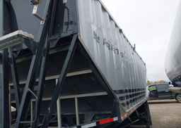 2025 LODE KING INDUSTRIES GRAIN BULKER