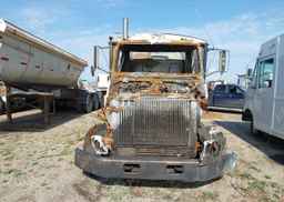 1995 FORD L-SERIES LTLA9000