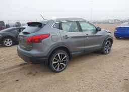 2017 NISSAN QASHQAI S