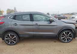 2017 NISSAN QASHQAI S
