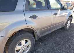 2008 FORD ESCAPE XLT