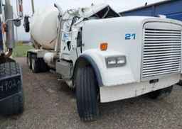 1997 FREIGHTLINER CONVENTIONAL FLD120