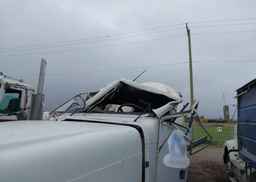 1997 FREIGHTLINER CONVENTIONAL FLD120