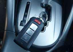 2013 MITSUBISHI OUTLANDER SE