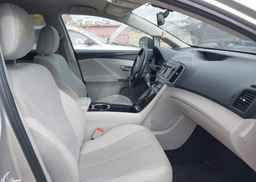 2010 TOYOTA VENZA