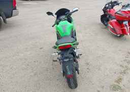 2011 KAWASAKI EX400 CB