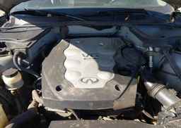 2005 INFINITI FX35