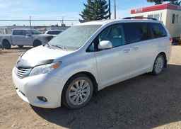 2012 TOYOTA SIENNA XLE