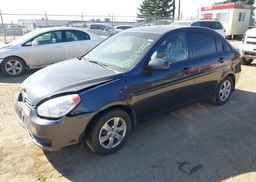 2010 HYUNDAI ACCENT GLS