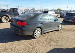 2011 VOLKSWAGEN JETTA S
