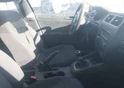 2011 VOLKSWAGEN JETTA S