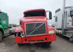 2003 VOLVO VN VNL
