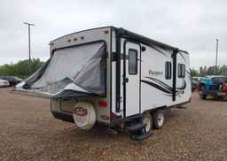 2018 KEYSTONE TRAVEL TRAILER