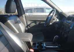 2009 FORD ESCAPE LIMITED