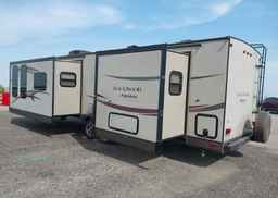 2014 FOREST RIVER INC. ROCKWOOD SIGNATURE 8315BSS