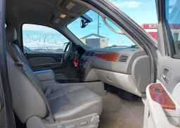 2008 CHEVROLET SUBURBAN K1500 LS