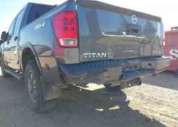 2014 NISSAN TITAN S