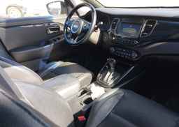2015 KIA RONDO